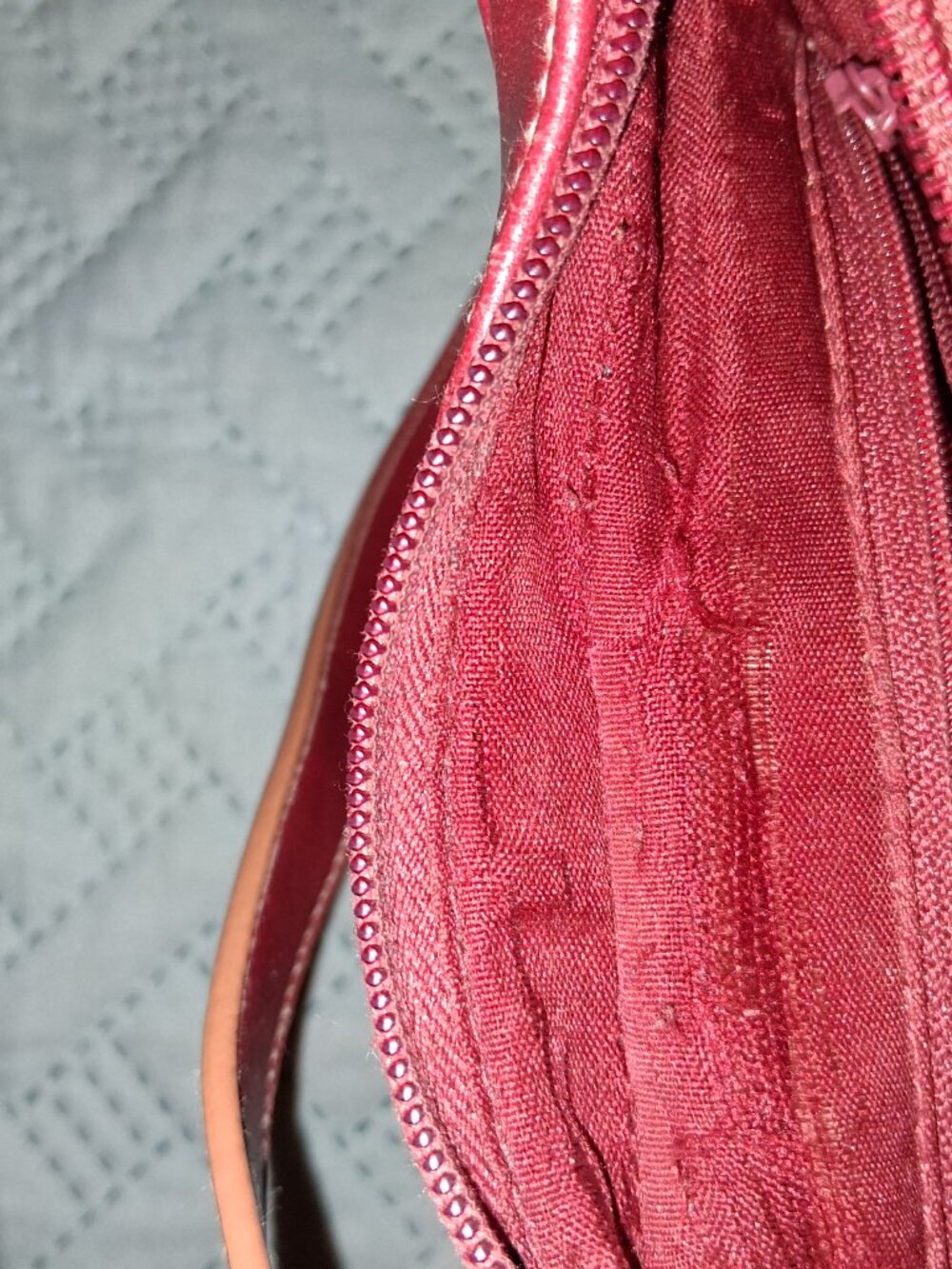 Red Shoulder Bag - Picture 9 of 9